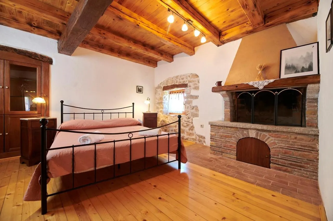 Villa Tamaris Višnjan بيت ضيافة
