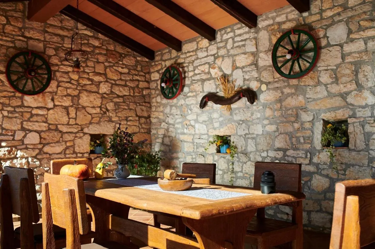 بيت ضيافة Villa Tamaris Višnjan